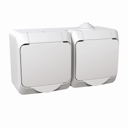 Cedar Plus, gniazdo podwójne 2P+PE z białą klapką, IP44, biały