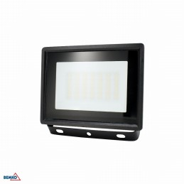 NAŚWIETLACZ LED 30W 4000K 2520lm IP65 CZARNY – BEMKO KASTEL2 C64-LFK2-030BL-4K