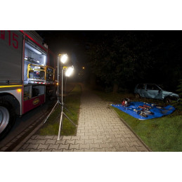 Naświetlacz Magnum Future LED 32W 4000K 4300lm 247200 Lena