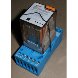 Przekaźnikowy moduł sprzęgający 3CO 10A 230V AC F6D-13-8-230-006